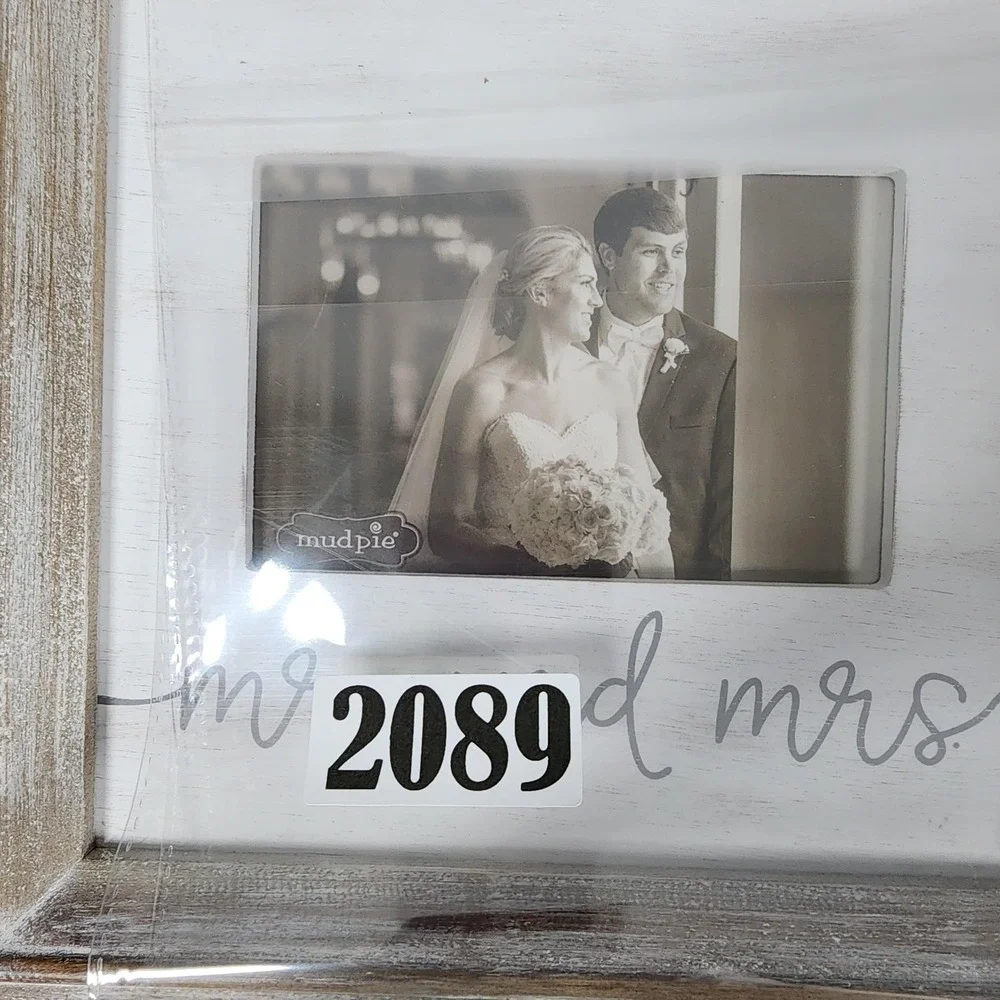 Mud Pie Wood Picture‎ Frame Mr & Mrs Wedding Rustic Distressed Farmhouse Decor
